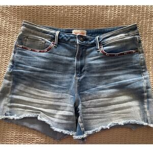 Driftwood Festival Lulu's Denim Cut Off Shorts 30" Waist‎ 4.5" Inseam